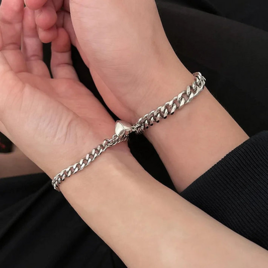 Lover's Lock Armband